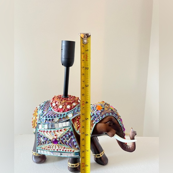 Decorative Elephant Lamp - Picture 5 of 7
